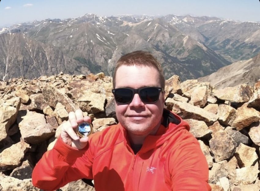 SUNSHINE PEAK COLORADO 14ER MOUNTAIN SUMMIT 1.75" COIN - Image 3