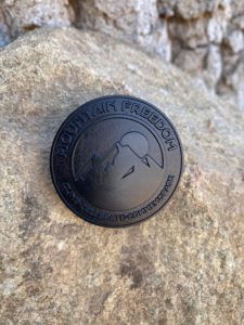 GRAYS PEAK COLORADO 14ER MOUNTAIN SUMMIT 1.75" COIN - Image 2