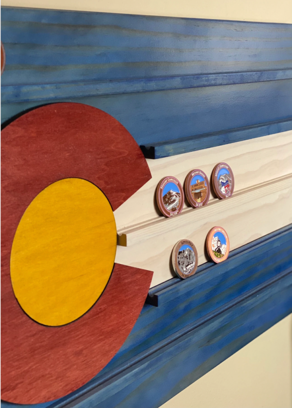 COLORADO WOODEN FLAG MOUNTAIN SUMMIT COIN RACK WITH MOSQUITO RANGE 14ERS SUMMIT COINS